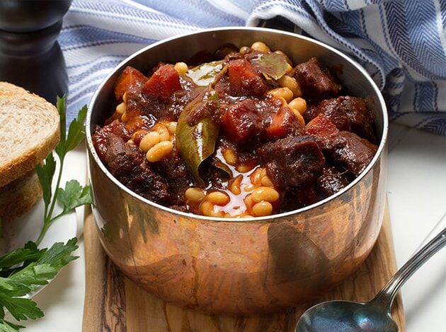 Jautienos guliašas su alyvuogėmis