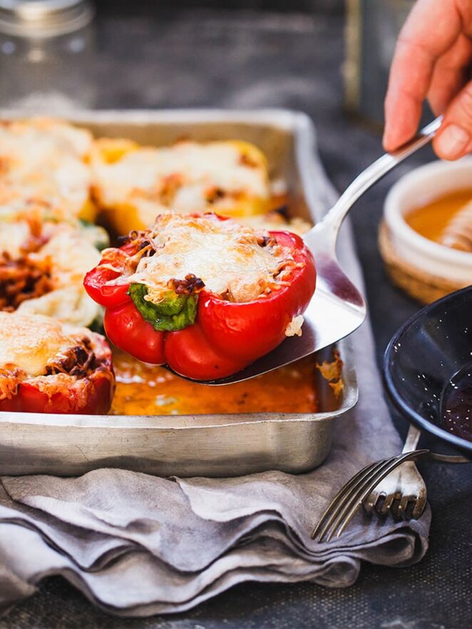 Paprikos, įdarytos jautienos faršu ir ryžiais