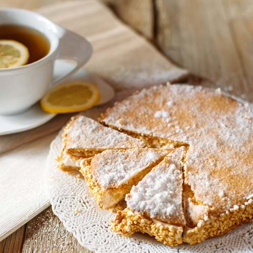 Kriaušių ir rikotos sūrio pyragas