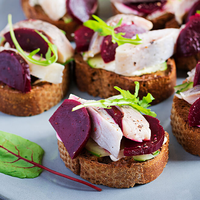 sumustinukai su silke ir burokeliais_660x660 (1)