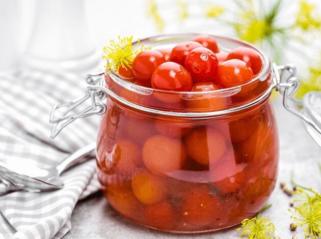 Konservuoti pomidorai