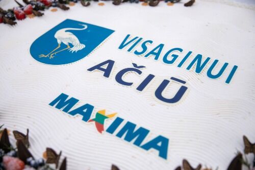 Visagine – „Maximos“ „Ačiū“ miestui ir įspūdingos lauktuvės