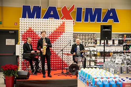 Antradienį Vilniuje duris atvėrė net dvi naujos „Maximos“ parduotuvės